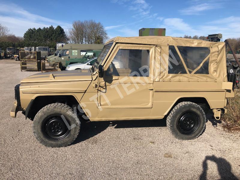 Peugeot P4 Militaire Occasion PEUGEOT P4 DIESEL REPEINT EXPORT Véhicules 4x4 légers Vente camion