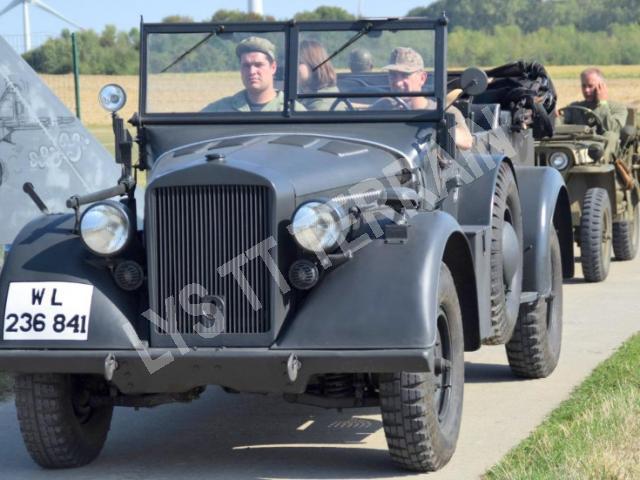LOCATION CINEMA VEHICULE MILITAIRE