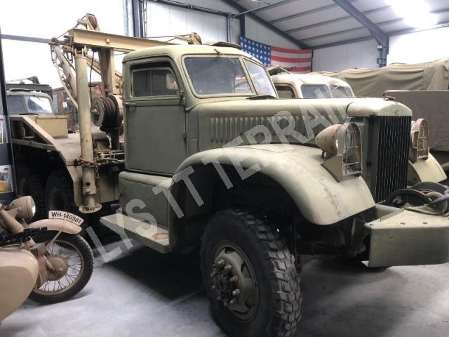 DIAMOND T 969 WRECKER 