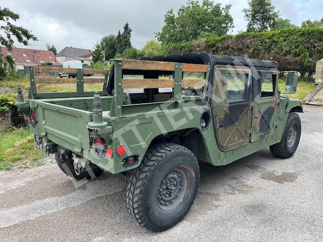 HMMWV M998